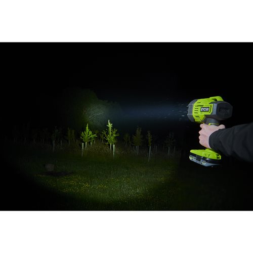 Spot LED 18V - 3 intensités : 3000 / 1500 / 500 Lumens - peut éclairer à plus de 600 mètres RYOBI - 5133005388