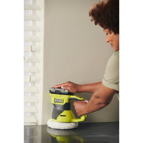 Polisseuse 18V - 3 000–4 500 osc/min - 2 vitesses - patin 150 mm - Livrée avec 1 bonnet de polissage de 150 mm - 5133005617