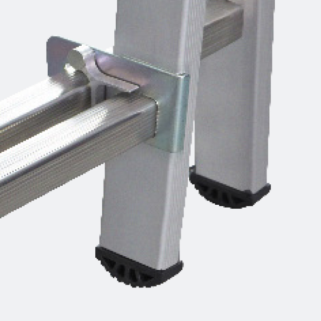 ÉCHELLE PRONOR TRANSFORMABLE 3 PLANS 7.76 M - TUBESCA COMABI - 01253010