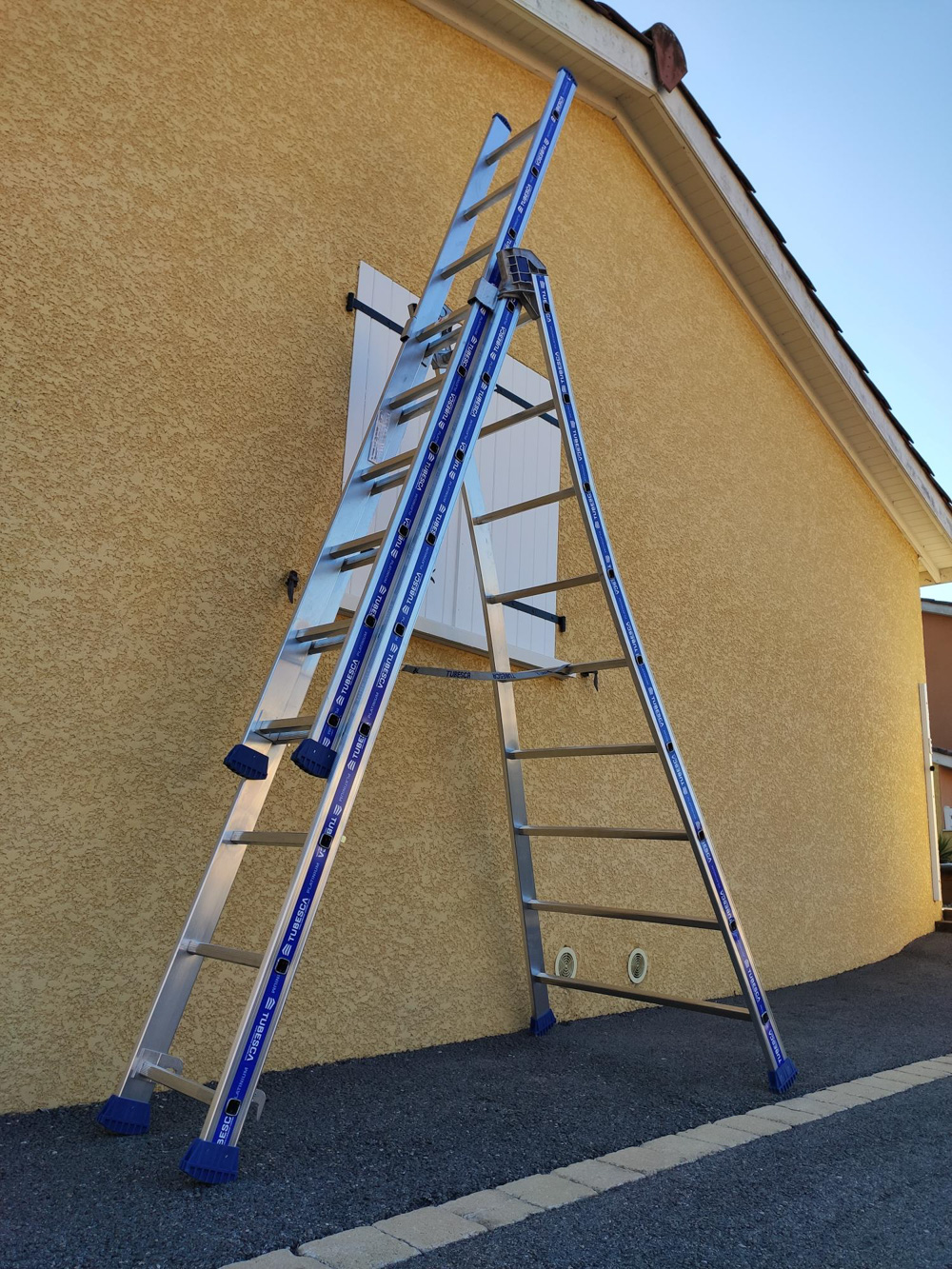 ÉCHELLE PLATINIUM TRANSFORMABLE 3 PLANS accès 5.8m - TUBESCA COMABI - 02443607