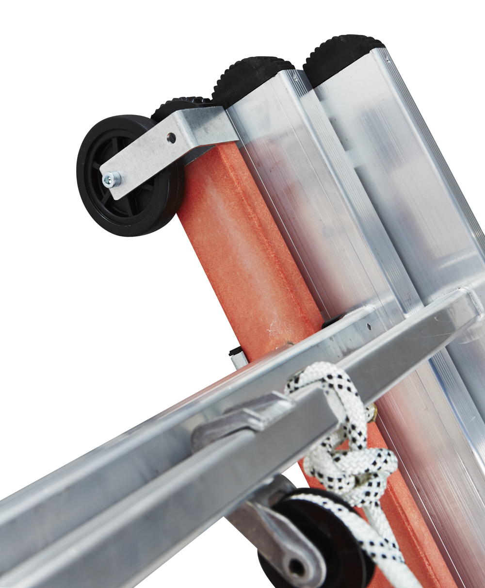 ÉCHELLE ISOLEX COULISSE À CORDE 3 PLANS ACCÈS À 7.8 M - TUBESCA COMABI - 04431110