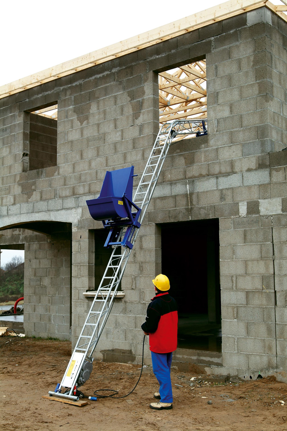 Monte-matériaux APACHE 10.00m avec benne - TUBESCA COMABI - 05011026
