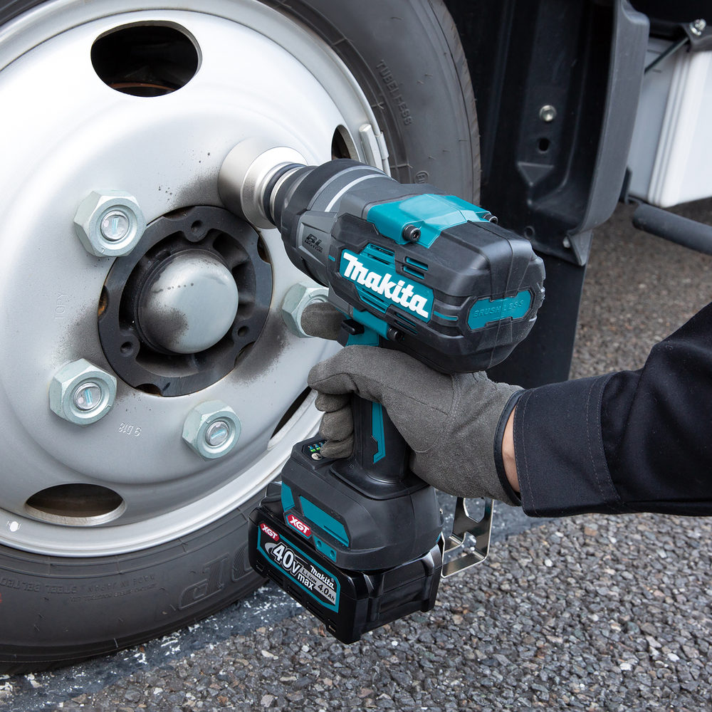 Boulonneuse à chocs 1800 Nm 3/4' 40V max XGT avec batteries - MAKITA - TW001GM201