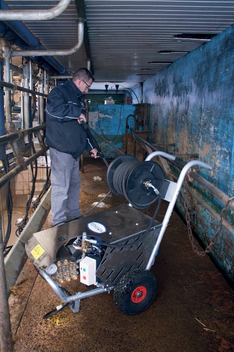 NETTOYEUR HAUTE PRESSION QUATTRO TRI EAU FROIDE TS 200B - 15L/MIN - FLEXIBLE 20M - RENSON - 141866