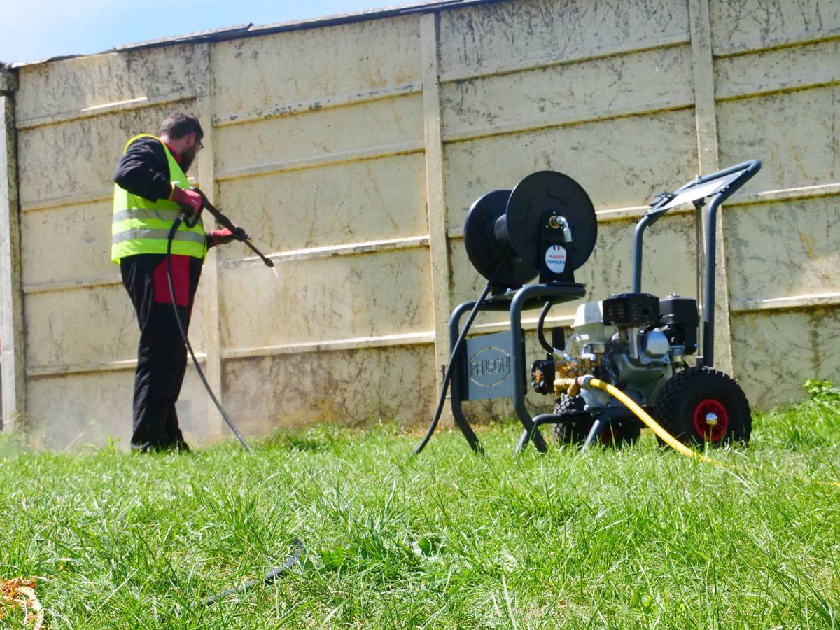 NETTOYEUR HAUTE PRESSION MINIBOOSTER THERMIQUE 160B - 10L/MIN - ENROULEUR 20M - RENSON - 142371