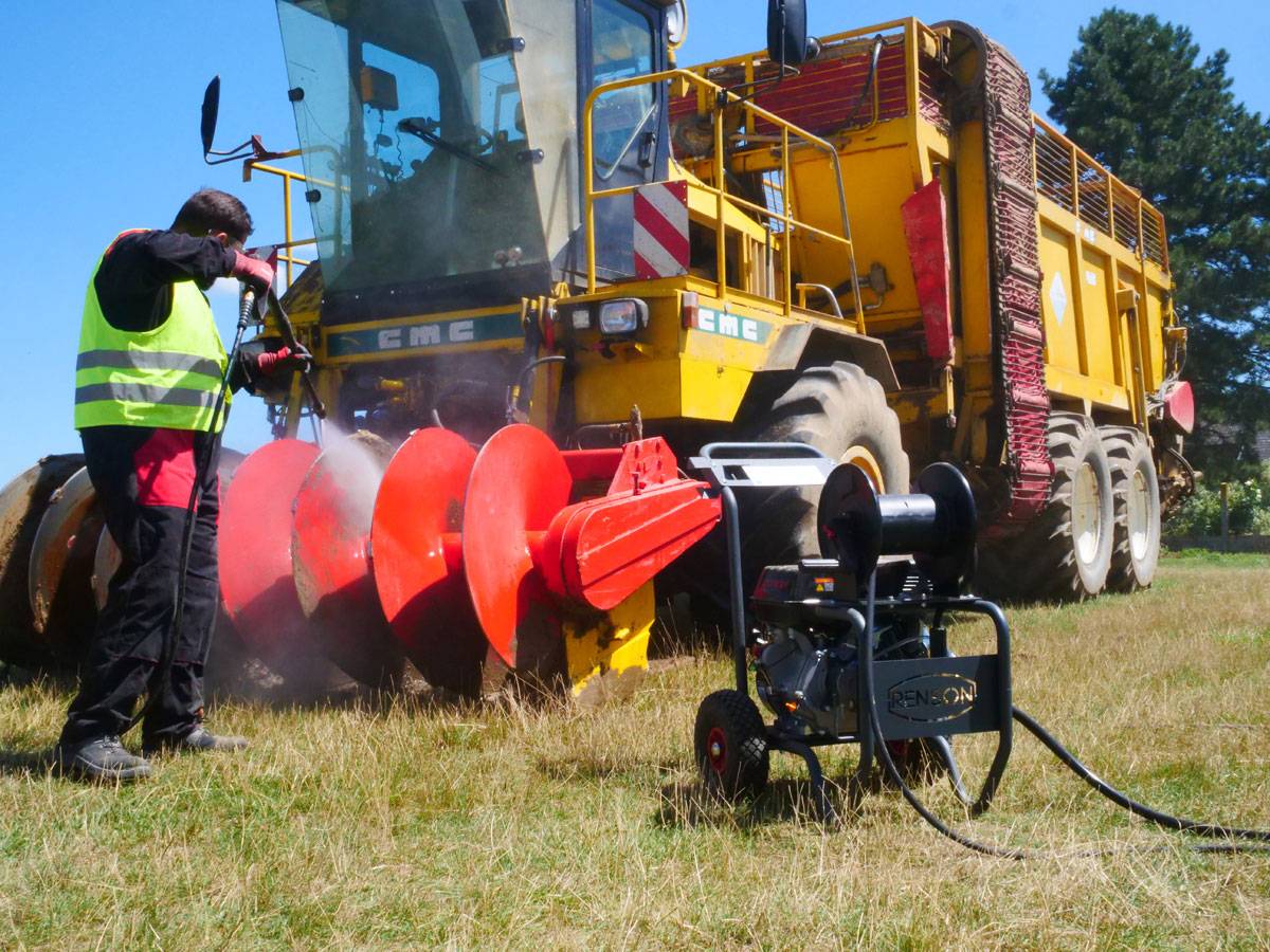 NETTOYEUR HAUTE PRESSION BOOSTER THERMIQUE 250B - 15L/MIN - ENROULEUR 20M - RENSON - 142373