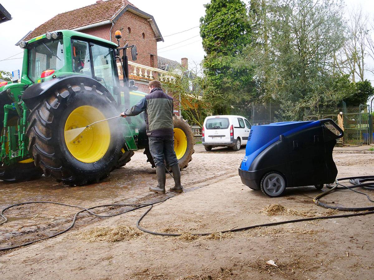 NETTOYEUR HAUTE PRESSION TEC-2 TRI EAU CHAUDE TS 200B - 15L/MIN - ENROULEUR 20M - RENSON - 520566