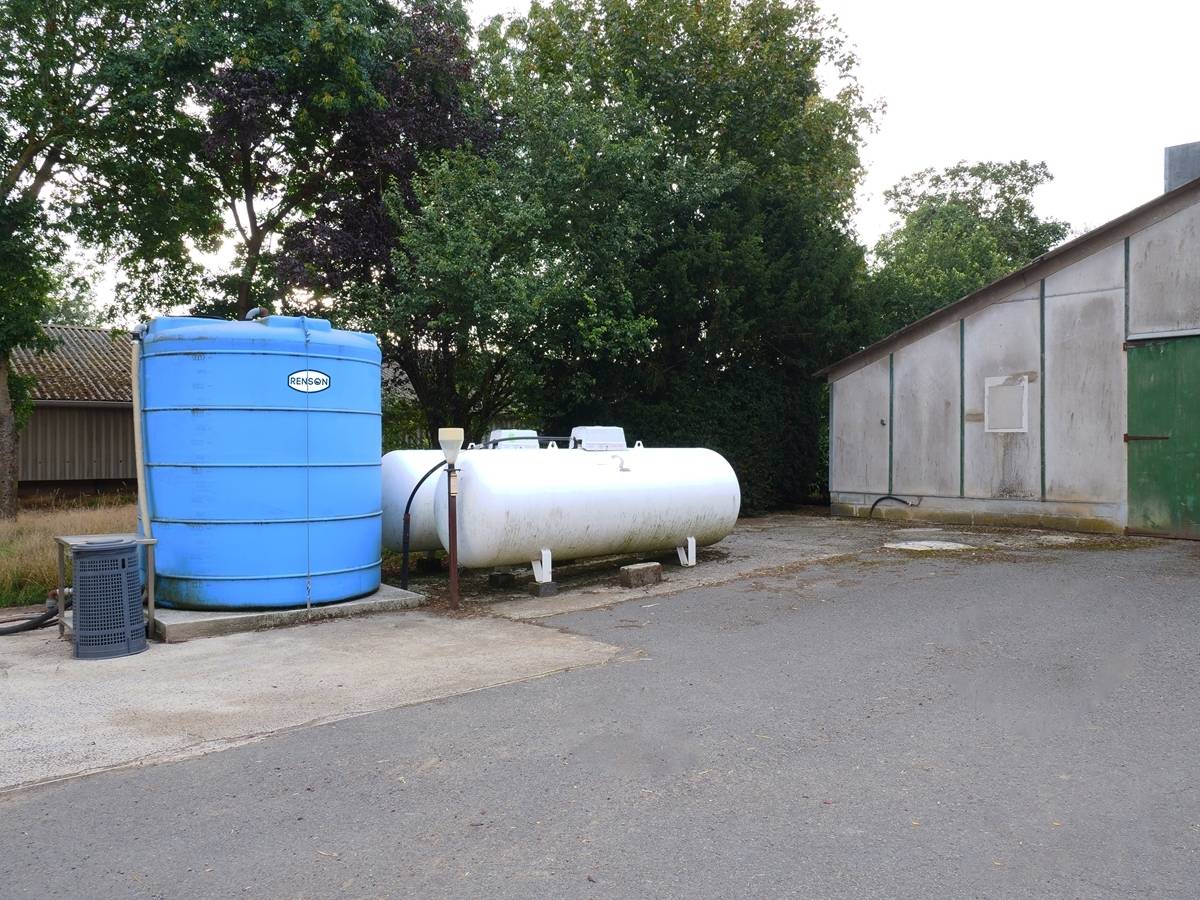 CUVE STOCKAGE VERTICALE BLEUE EN PE 10000L - RENSON - 980030