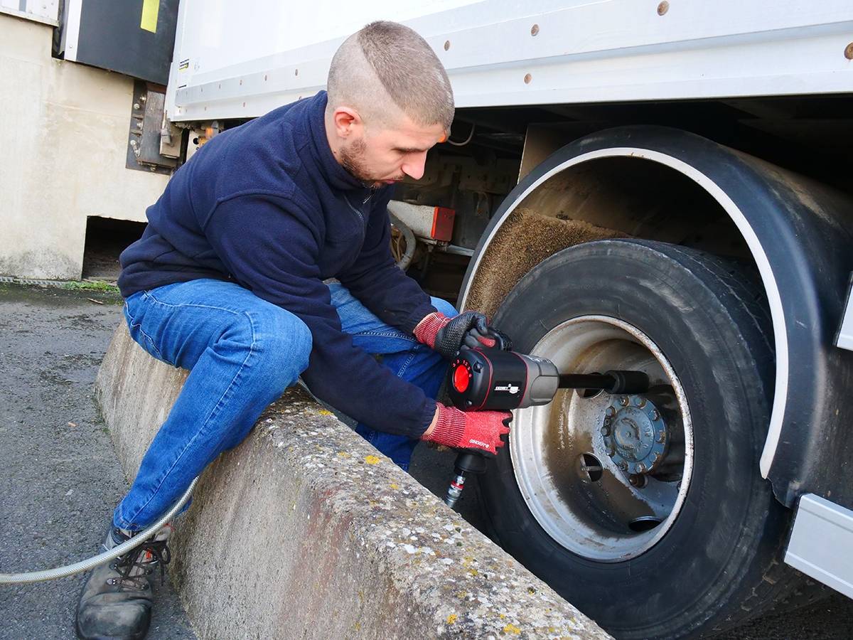 CLE A CHOCS REVOLVER 1'' BROCHE LONGUE ULTRA LEGERE - RENSON - CD8516