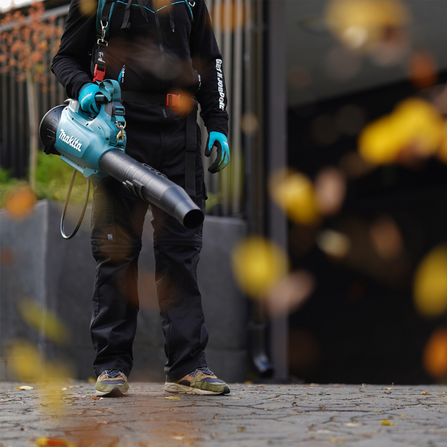 Souffleur CONNECTÉ 40 V max Li-Ion - MAKITA - UB003CZ