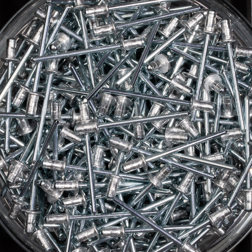 500 rivets multi-serrage à aluminium/acier à tête plate à Ø4x6mm - SCELL-IT - UD4006