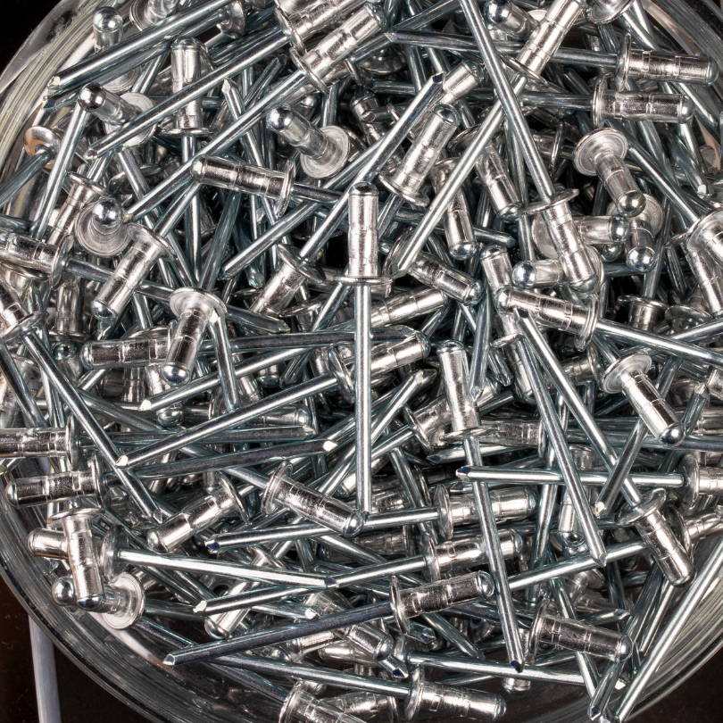 400 rivets multi-serrage à aluminium/acier à tête plate à Ø4x9,5mm - SCELL-IT - UD4010