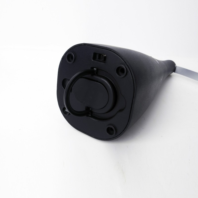 Ventilateur anti-insectes FANZ à piles avec crochet - VELAMP - REPEL08