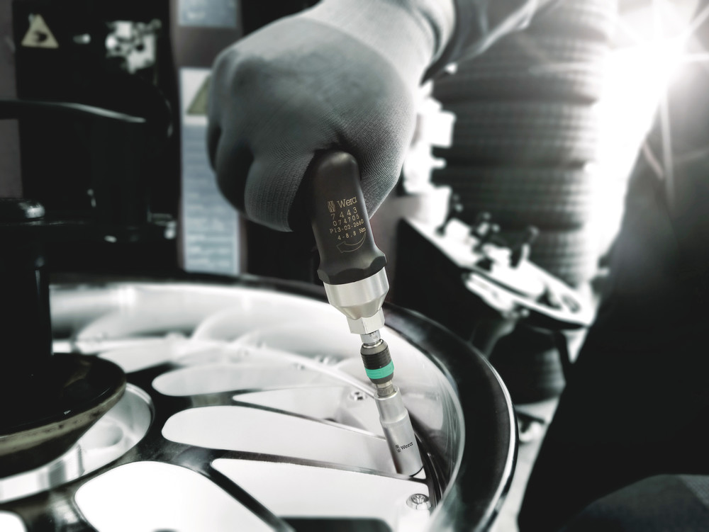 Set d'installation pour systèmes de vérification de pression des pneus 7443/12 WERA - 05074746001