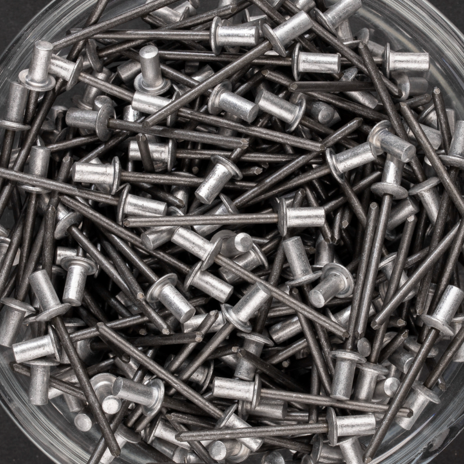 400 rivets étanches à aluminium/acier à tête plate à Ø4x8mm - SCELL-IT - WAD4008