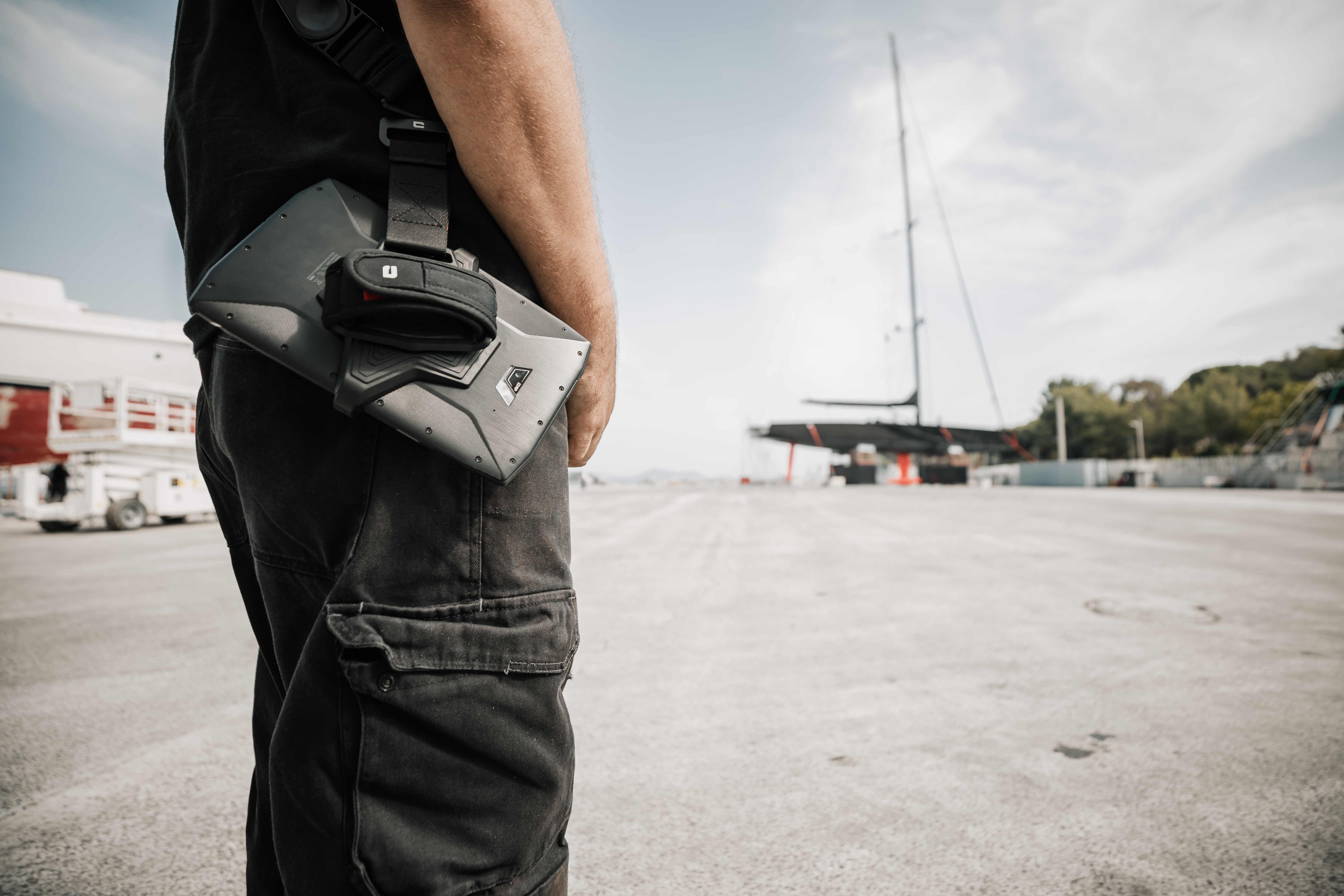 X-TRAP Bandoulière et poignée rotative pour CORE T-5 et CORE T-4 CROSCALL - STRAP.BO