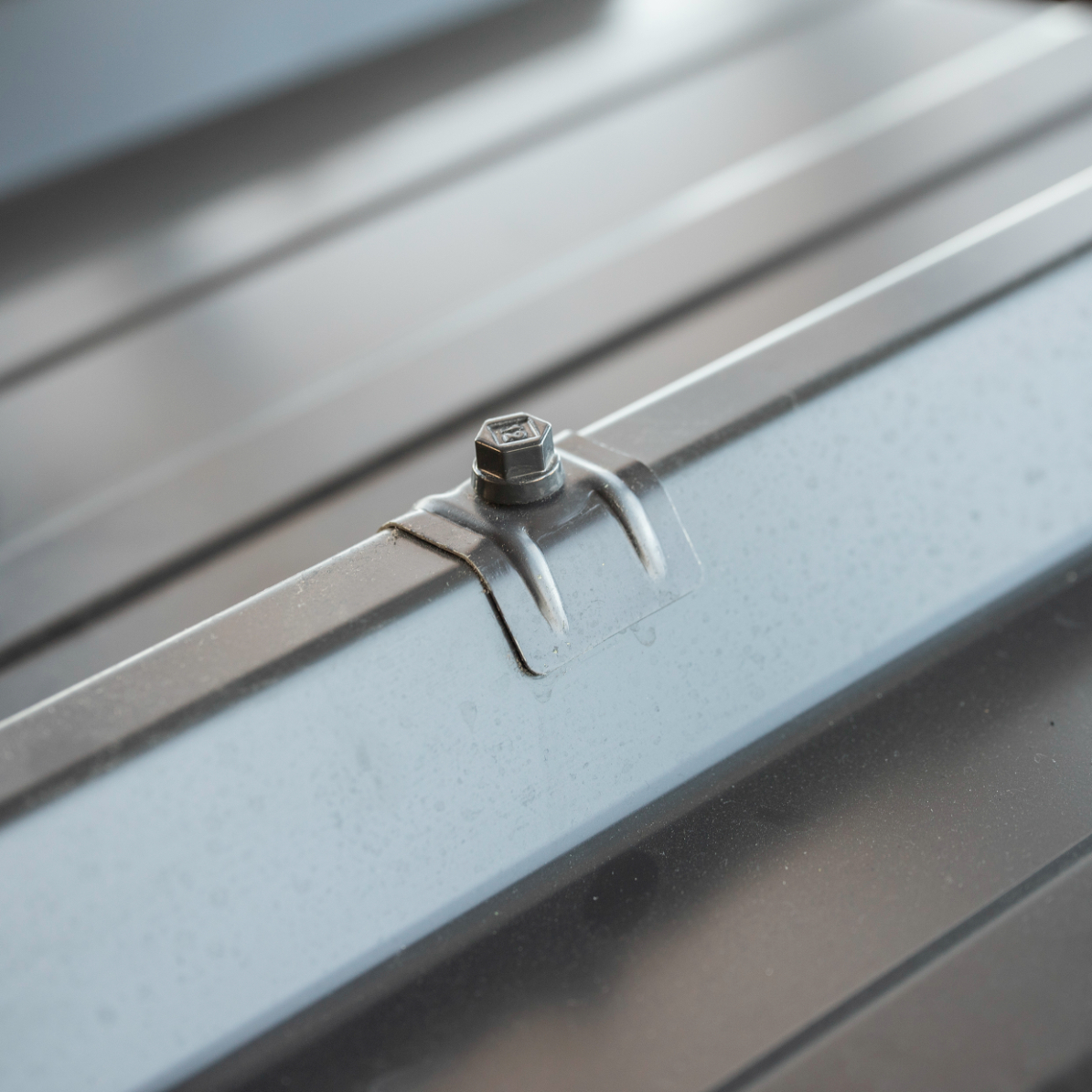 100 Vis bac acier - sommet de nervure - support IPN - TH12-6x200mm- RAL9002 - SCELL-IT - ZTP-60200-9002