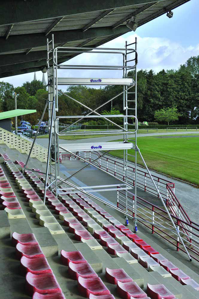 Echafaudage roulant aluminium DUARIB DOCKER2 85 largeur 254 hauteur travail 3m90 Garde-corps monoblocs EXMDS  - 7125022