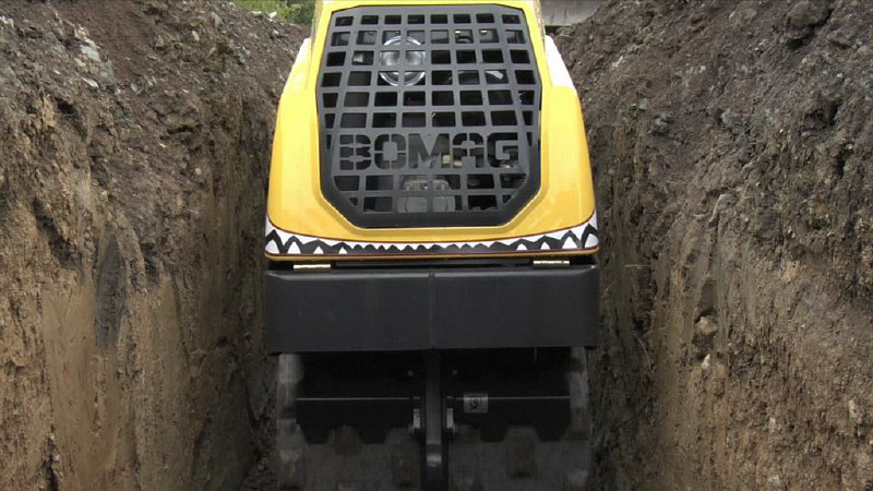 COMPACTEUR DE TRANCHÉES PIED DE MOUTON 1.6T 850MM BOMAG BMP8500