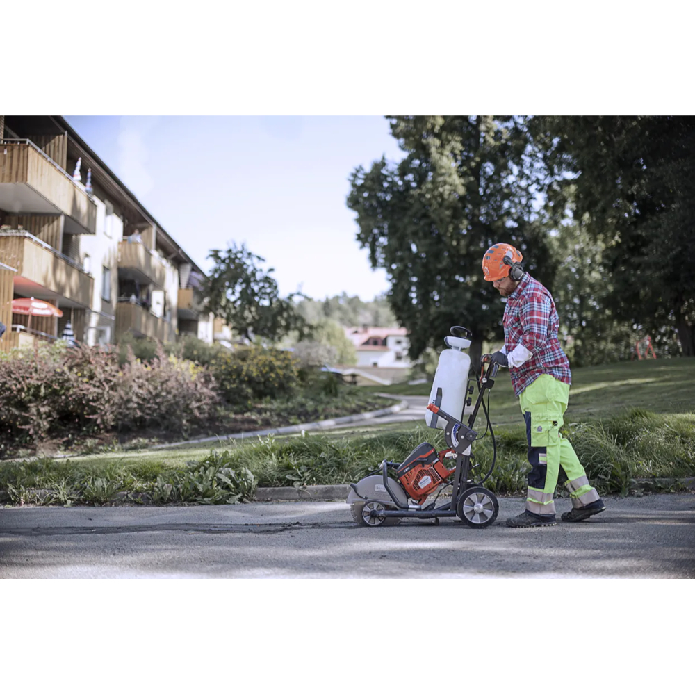 CHARIOT HUSQVARNA KV 9/12 COMPLET AVEC RESERVOIR 15L 587768402