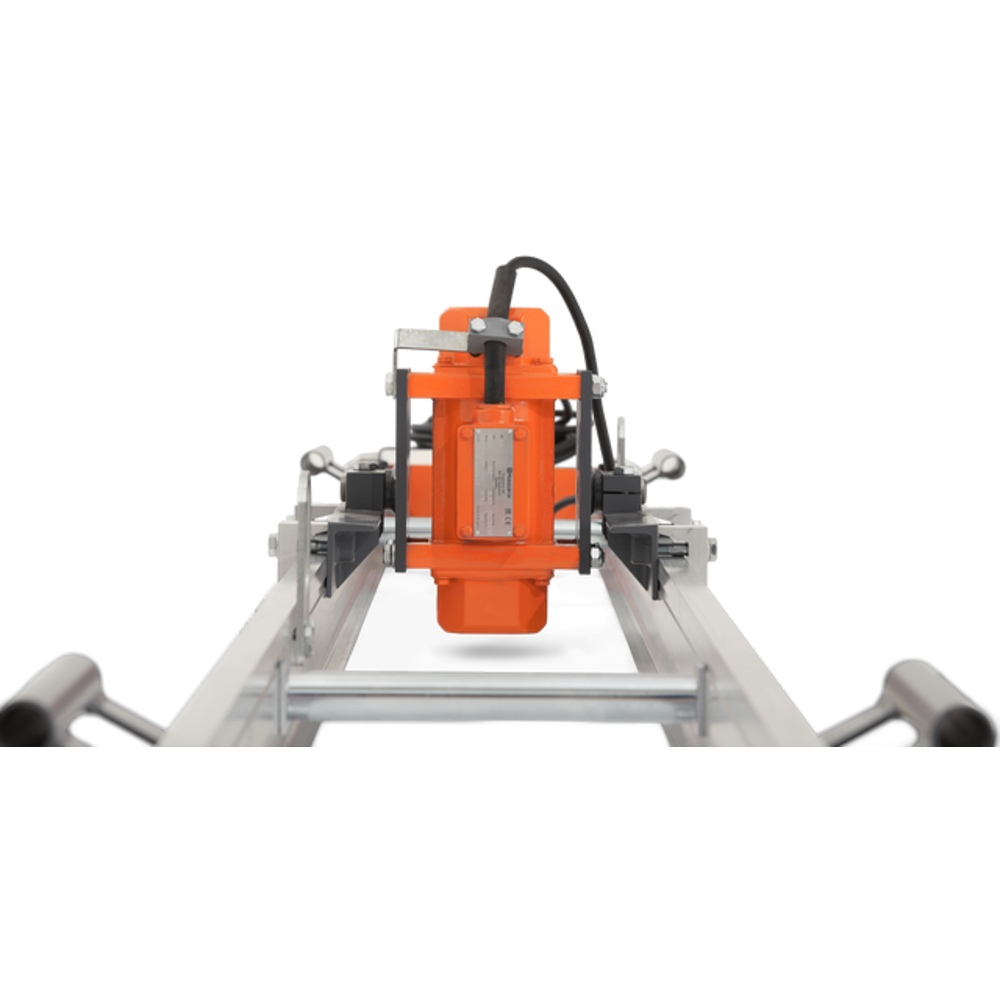 Règle à araser le béton BD HUSQVARNA - 967 95 60-01
