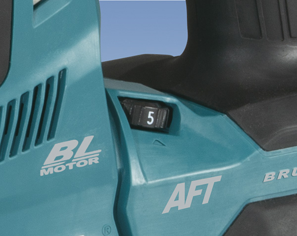 Perfo-burineur MAKITA SDS-Plus 40 V max Li-Ion 4 Ah 28 mm - HR002GM204