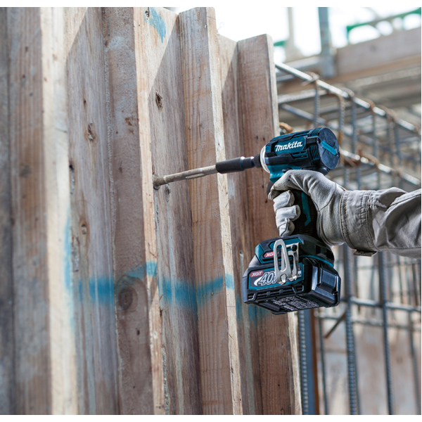 Visseuse à chocs MAKITA 40 V max Li-Ion 2,5 Ah XGT 220 Nm - TD001GD201