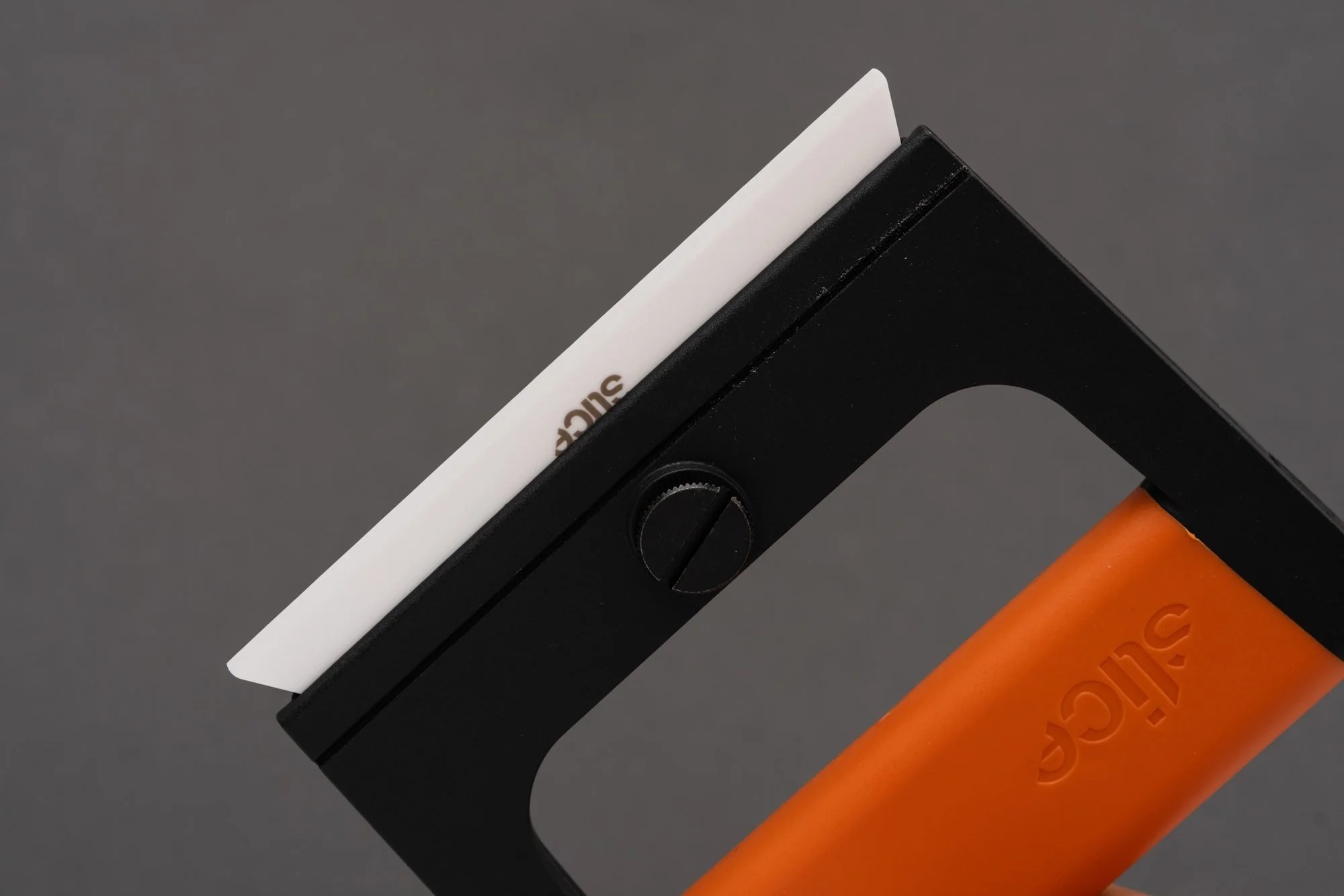 Grattoir large à adhérence renforcée - 12 cm - SLICE - 10501