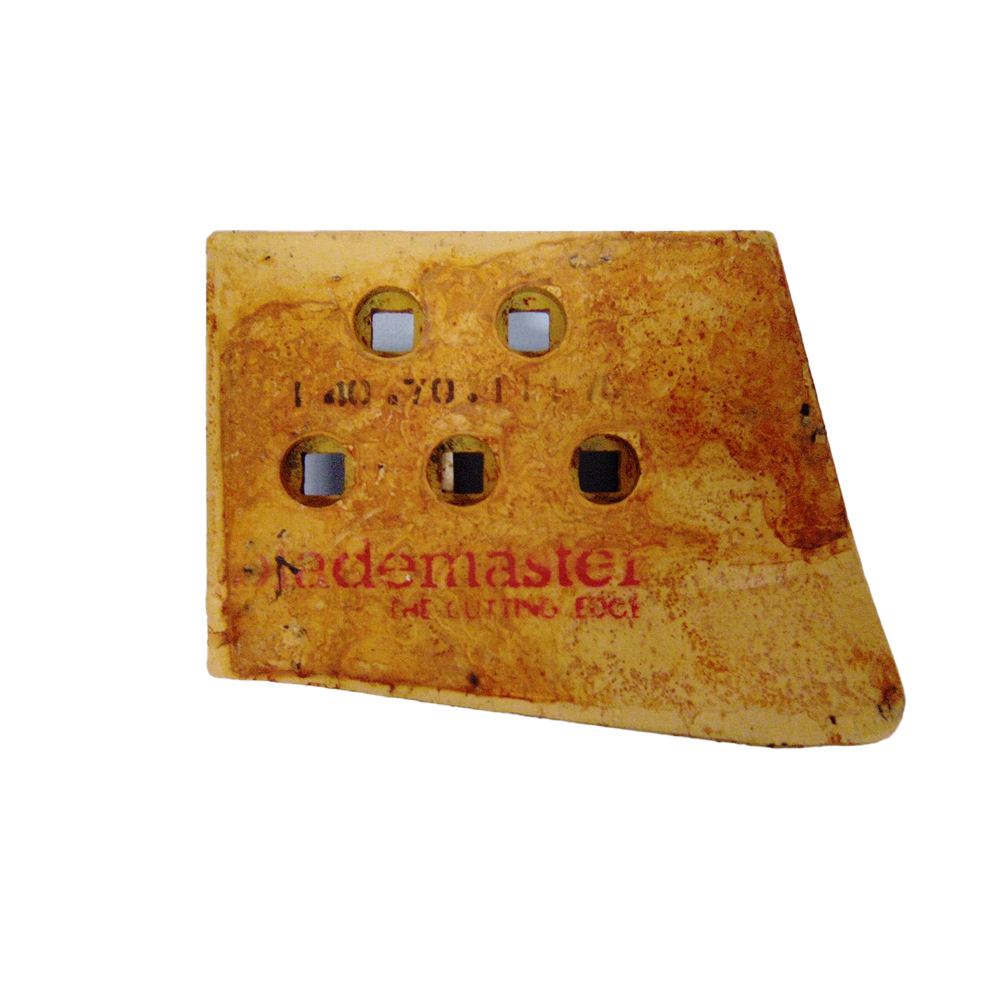 Contre lame de godet coin gauche reversible 5 trous en 3/4