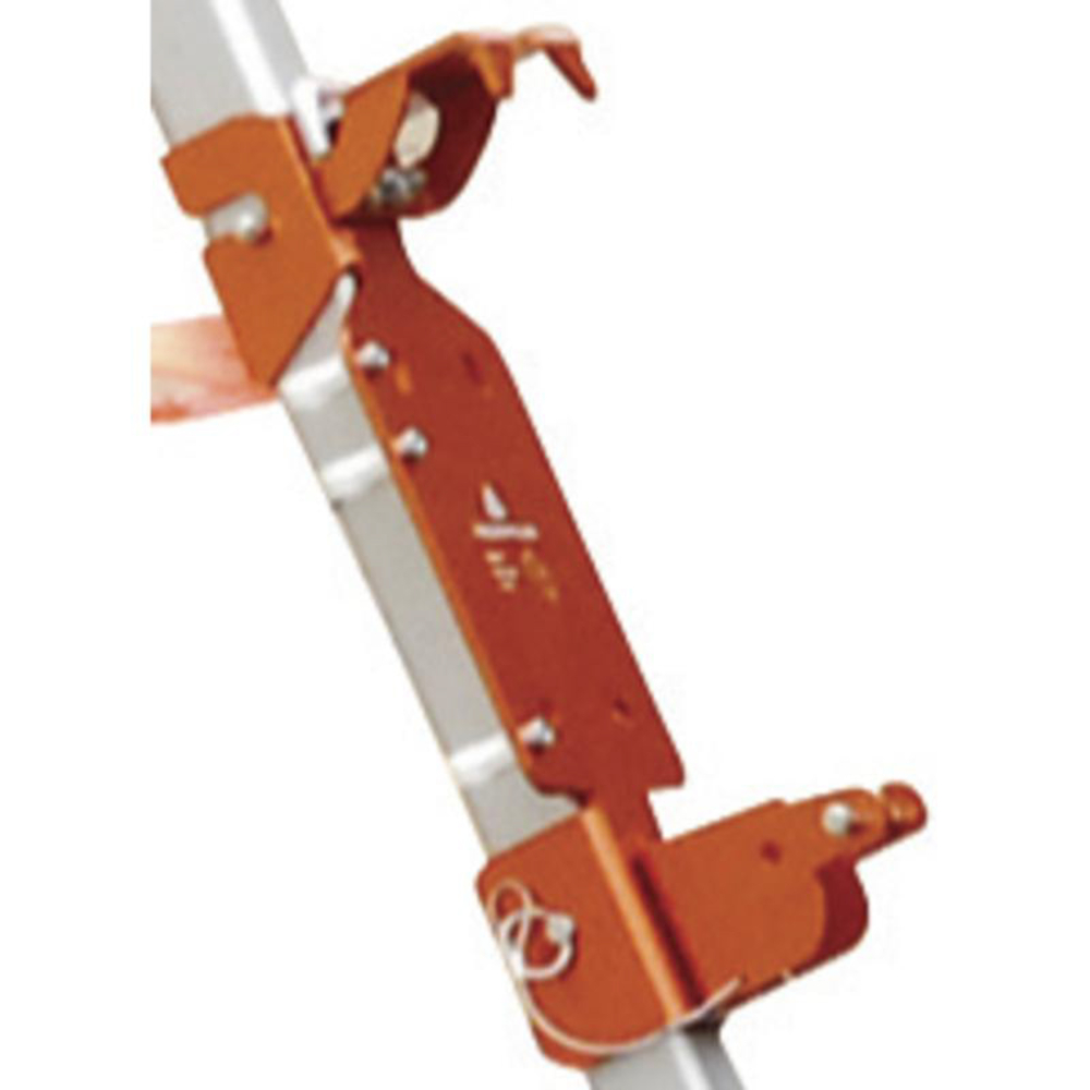 PLATINE DE FIXATION SUR TRÉPIED DELTA PLUS (TRA20) POUR TREUIL - TRA102