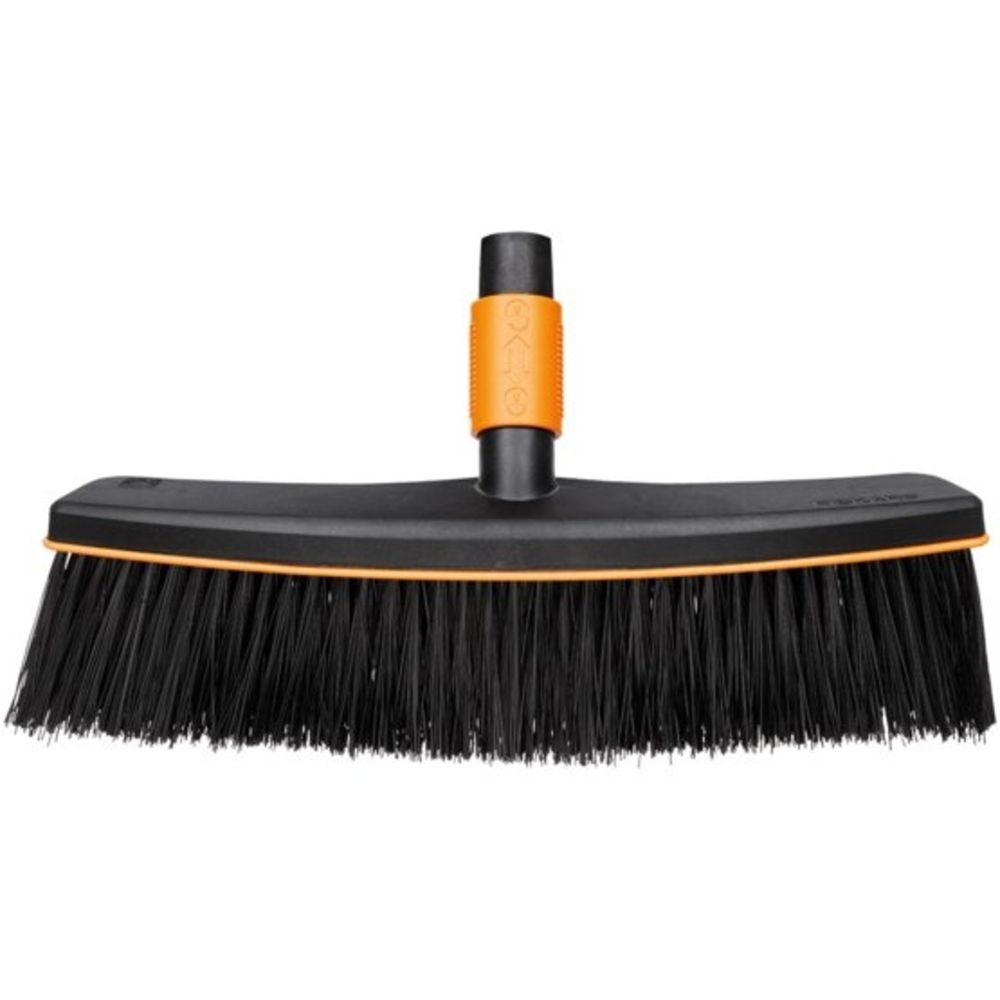 Balai pour patios Quikfit™ FISKARS - 1001416