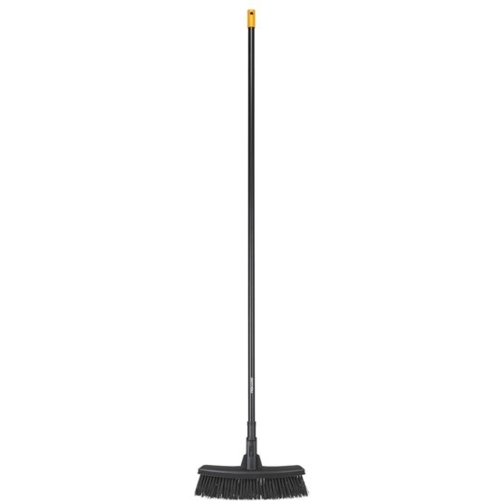 Balai de jardin multi-usages Solid - M FISKARS - 1025921