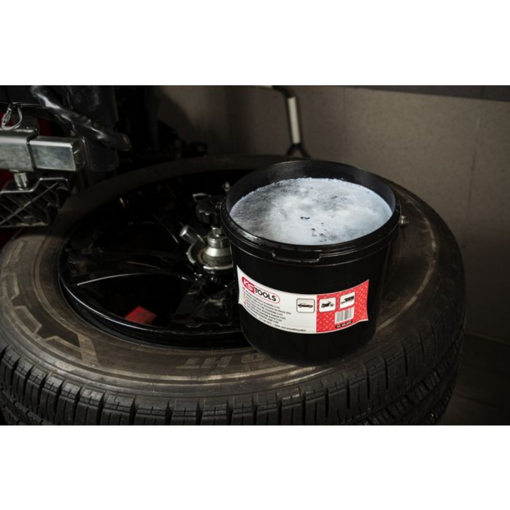 Seau de graisse à pneus noire 5 kg KS TOOLS - 100.4015
