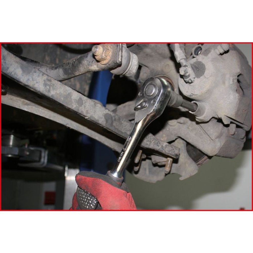 Douille tournevis 6 pans extra-longue pour étrier de frein, 7 mm, 1/2