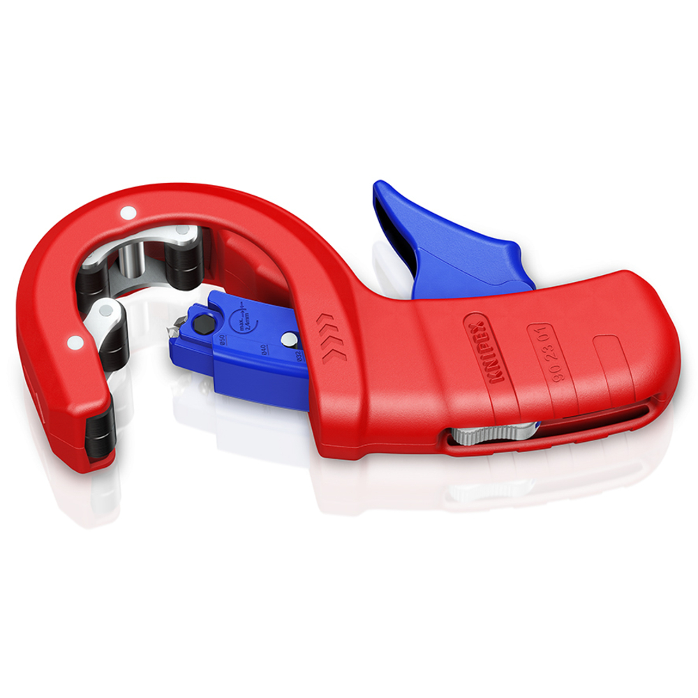 Coupe tubes DP50 pour tubes plastique D32/40/50mm - Fonction chanfrein KNIPEX - 902301BK