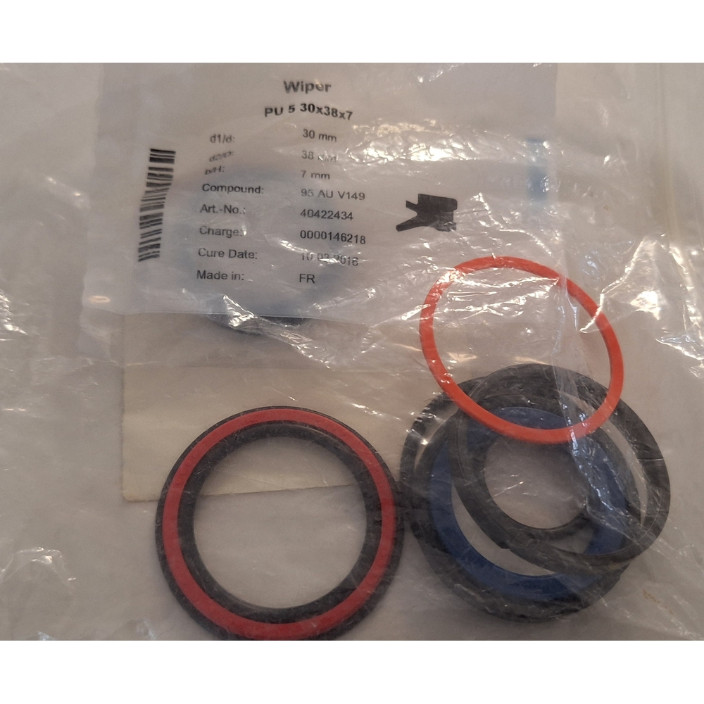 KIT DE JOINTS COUPLEUR MAGSI  SUR VOLVO  ECR235 - 32515