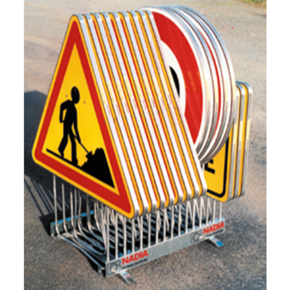 RACK A PANNEAUX DE 700MM NADIA - RACK16