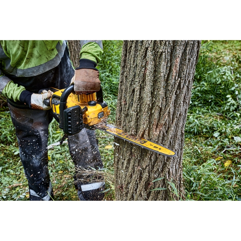 Tronçonneuse 45 cm FLEXVOLT XR 54V 3 Ah Li-Ion brushless - DCMCS574X1-QW - DEWALT