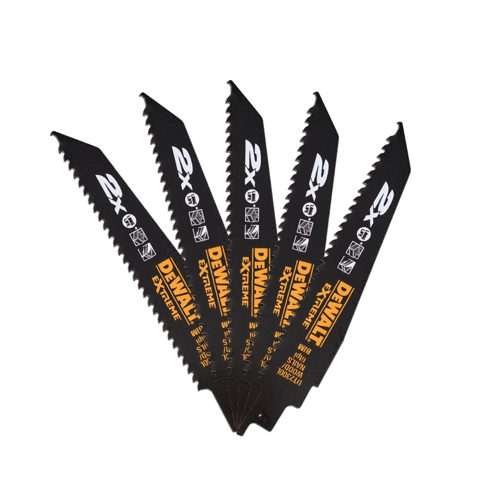 Lame de scie sabre BiM 2X Long Life pour la coupe du bois avec clous 152 mm - DT2300L-QZ - DEWALT