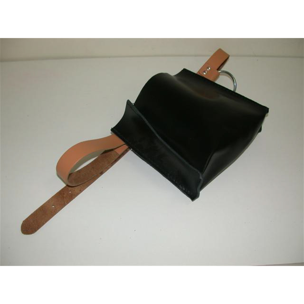 POCHE À CLOUS SASSI 18 x 18 x 4 CM NOIR -103