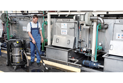 Aspirateur industriel : copeaux, huiles et machines