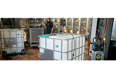 Nettoyage intérieur automatisé des cuves, fûts et réservoirs : l'efficacité des têtes de lavage haute pression