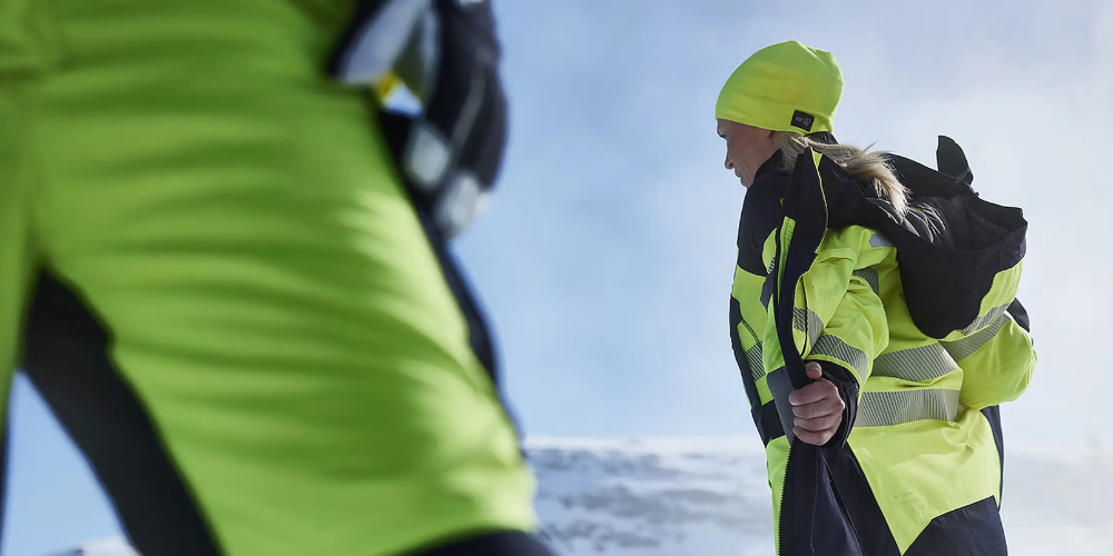 Comment s'habiller sur un chantier par temps froid ? Normes et guide des EPI