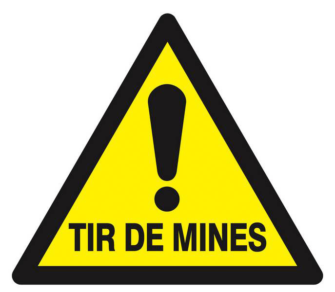 Panneau rigide DANGER TIR DE MINES 100X100X100MM TALIAPLAST - 629938