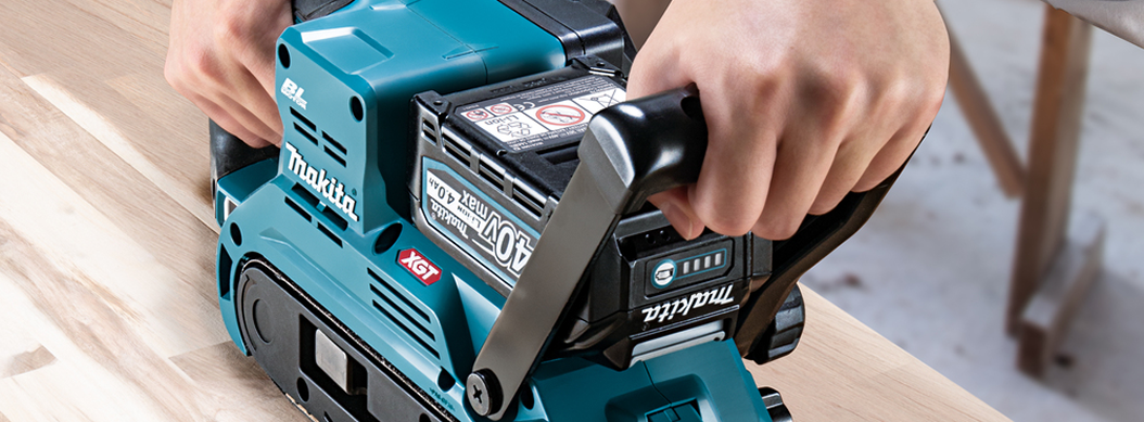 Ponceuse &agrave; bande