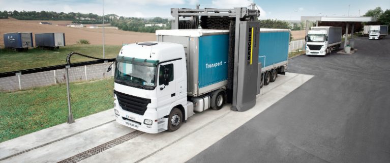 Nettoyer les véhicules utilitaires