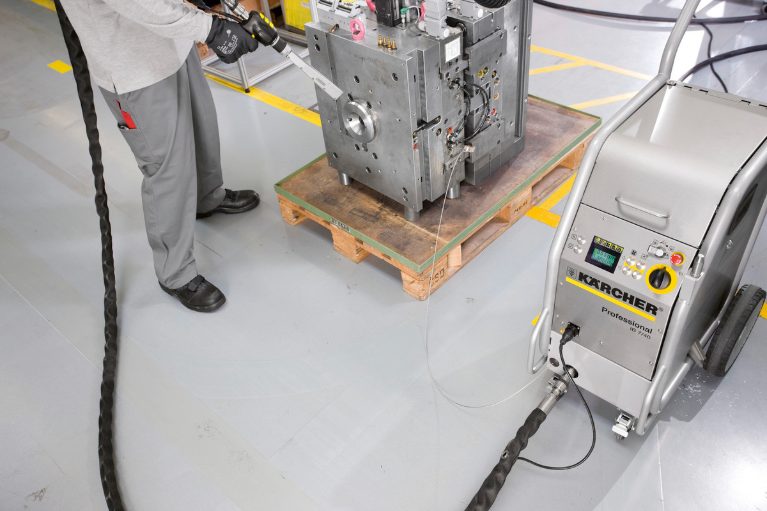 Machine de nettoyage cryogénique Karcher